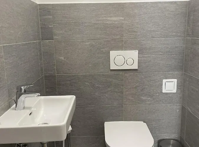 Panorama Mountainview 208 *